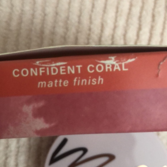 NEW BULLETPROOF SET OF 2 POWDER BLUSH - Picture 4 of 12